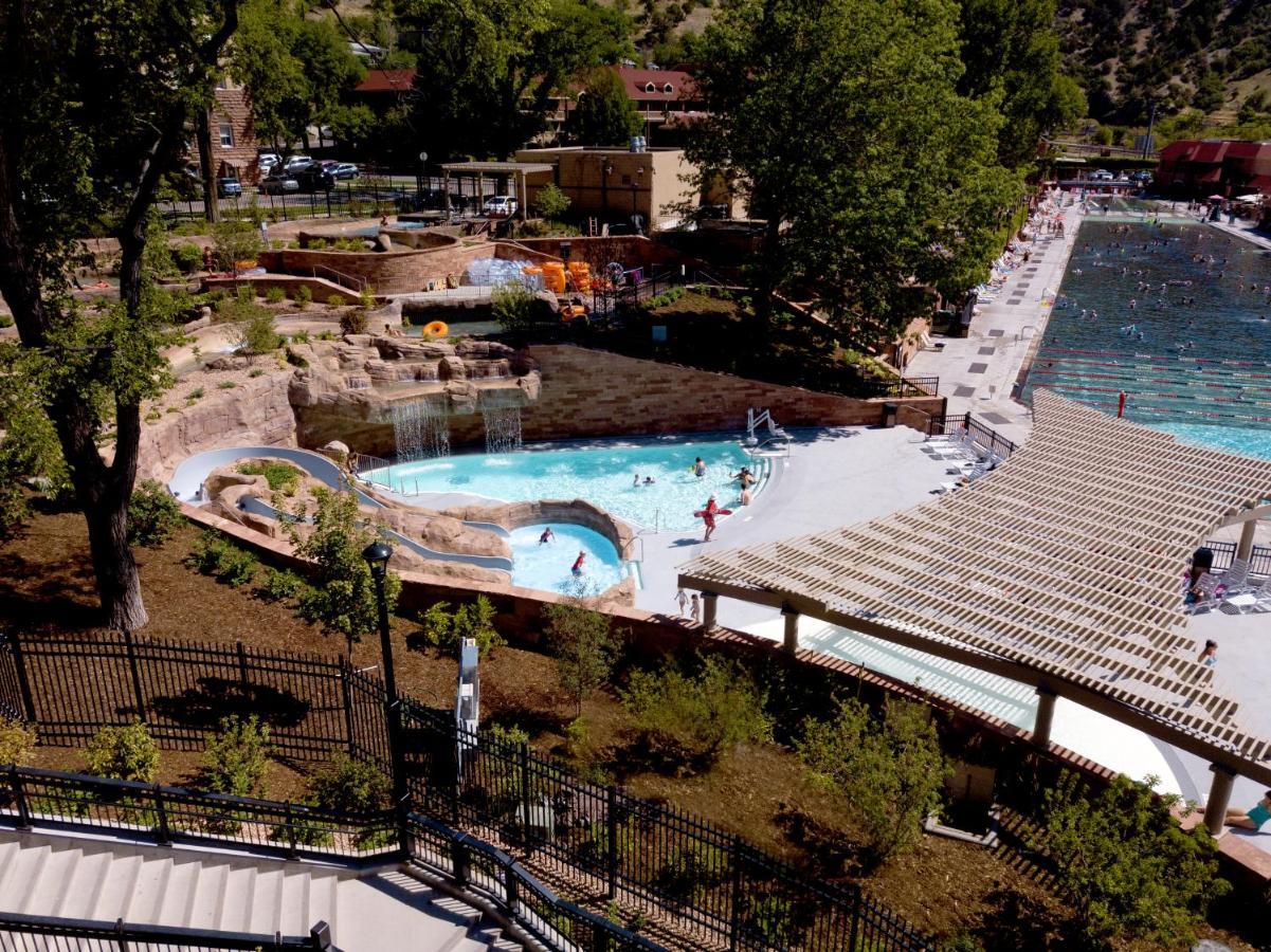 Glenwood Hot Springs Resort Гленвуд Спрингс Экстерьер фото